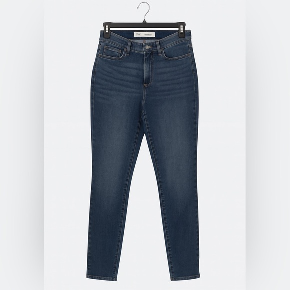 Levi Strauss Gold Skinny Jeans Sz 10 | Mid Rise | 30x30 | Classic Denim Fit - Picture 1 of 3
